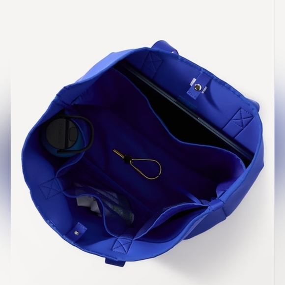 NWT Athleta Diem Tote One Size In Varsity Color - Picture 2 of 5